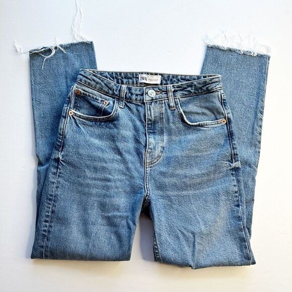 ZARA High Rise Distressed Skinny Ankle Jeans Light Wash Raw Hem Blue Size 4 - Picture 1 of 5